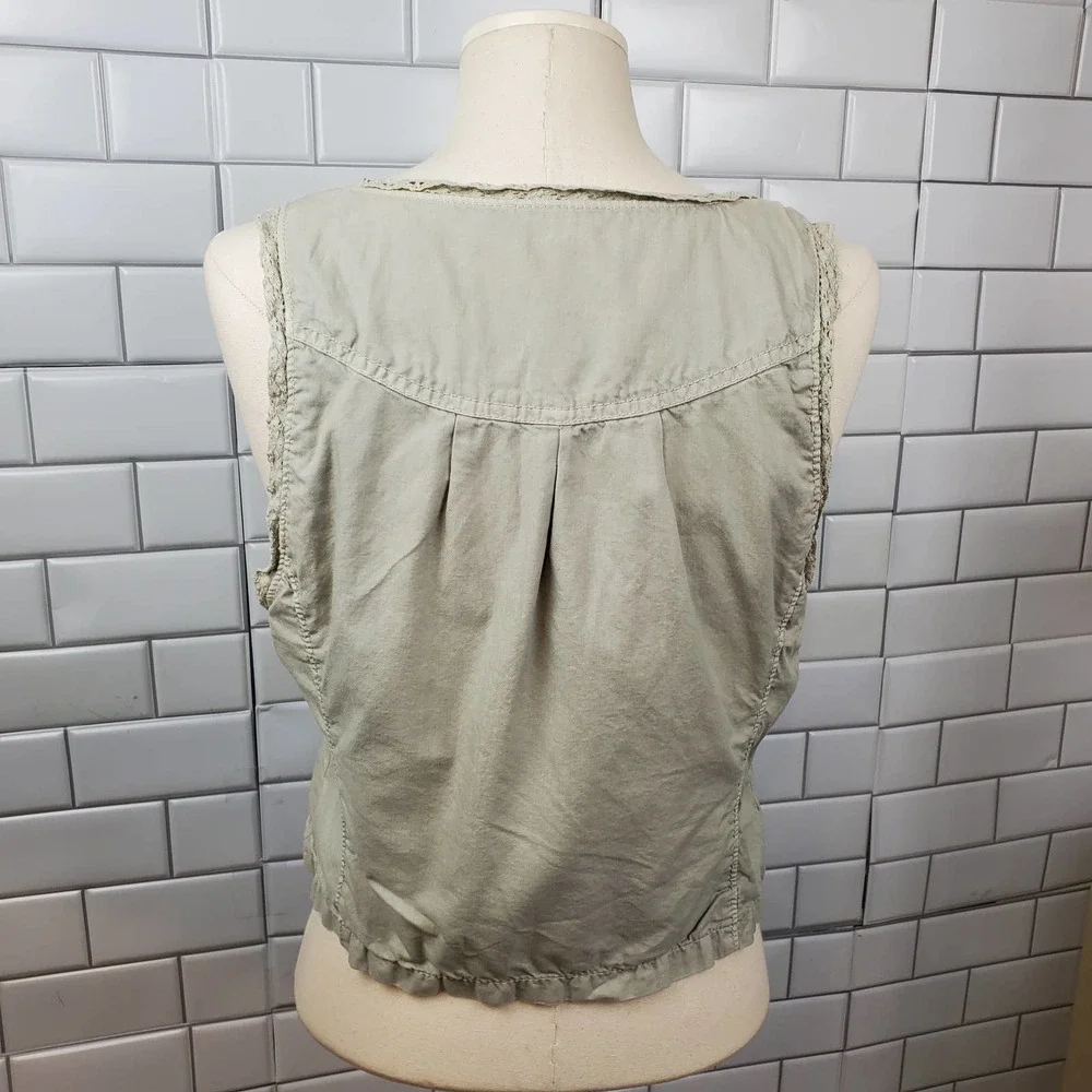 LOFT | CROCHET TRIM ONE BUTTON GRAY CASUAL VEST WOMEN'S SIZE MEDIUM